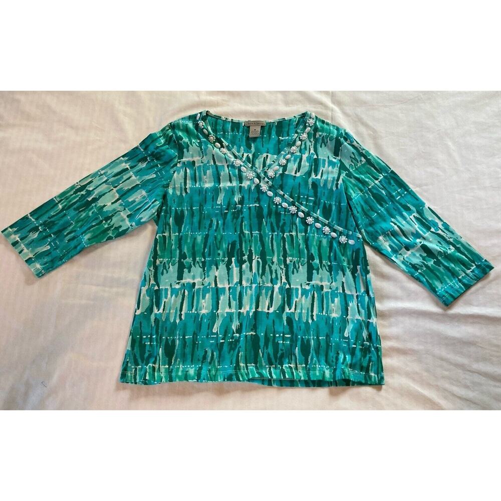 Kate And Henry Turquoise V Neck Beaded Top size medium